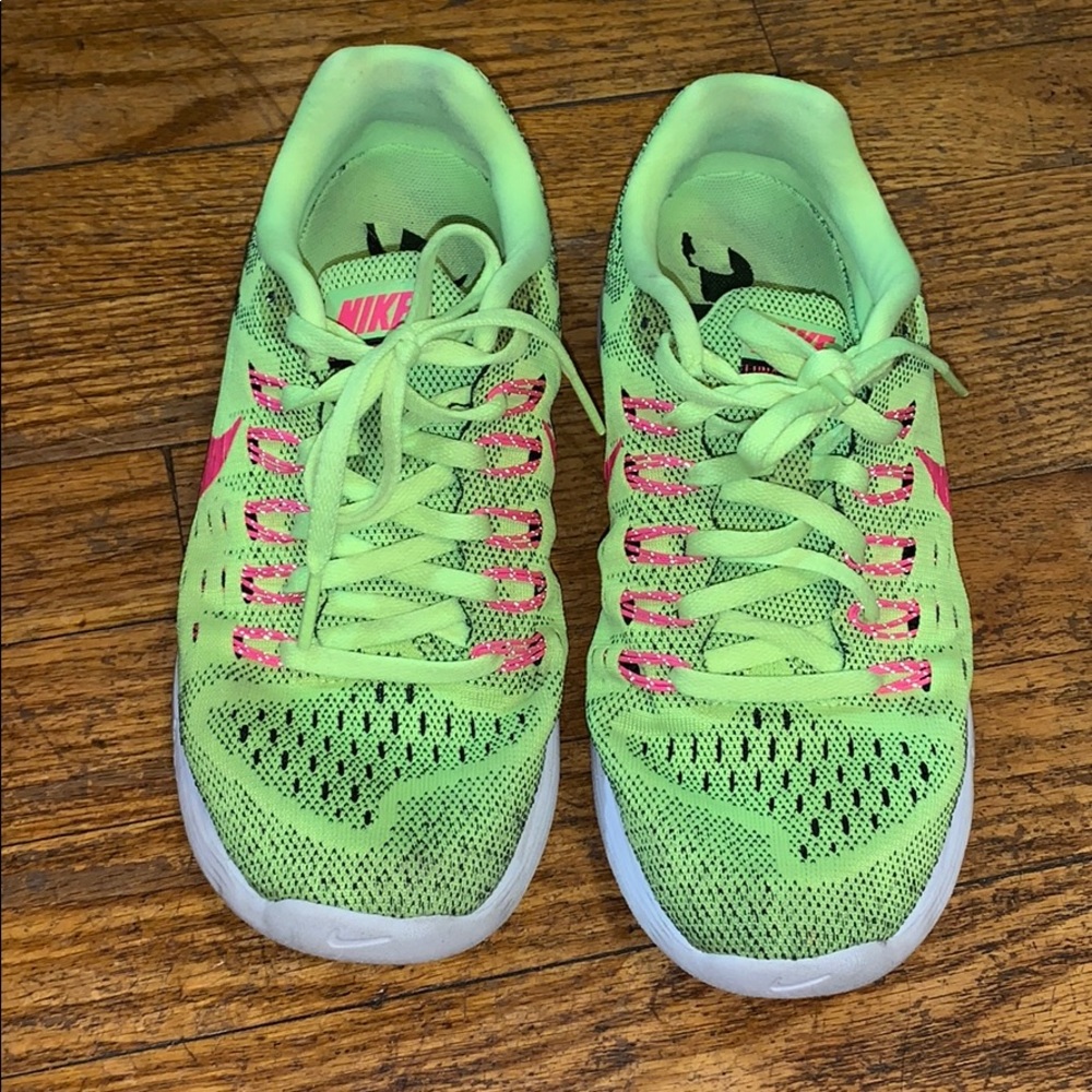 Nike lunarlon gym shoe